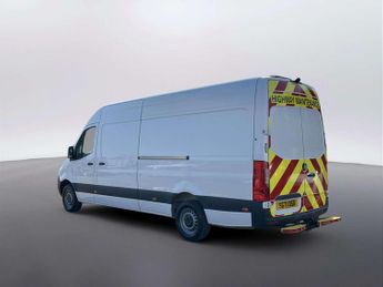 Mercedes-Benz Sprinter 2.0 315 CDI Progressive Panel Van 5dr Diesel Manual RWD L3 H2 Eu