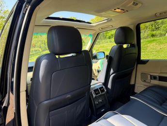 Land Rover Range Rover 3.6 TD V8 Vogue Station Wagon 5dr