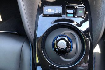 Nissan LEAF 110kW N-Connecta 40kWh 5dr Auto
