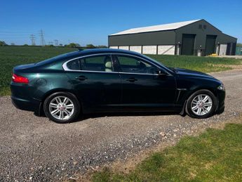 Jaguar XF 2.2d Luxury Saloon 4dr Diesel Auto Euro 5 (s/s) (163 ps)