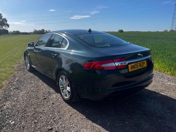 Jaguar XF 2.2d Luxury Saloon 4dr Diesel Auto Euro 5 (s/s) (163 ps)
