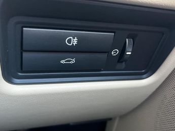 Jaguar XF 2.2d Luxury Saloon 4dr Diesel Auto Euro 5 (s/s) (163 ps)