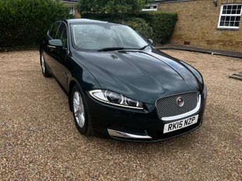 Jaguar XF 2.2d Luxury Saloon 4dr Diesel Auto Euro 5 (s/s) (163 ps)