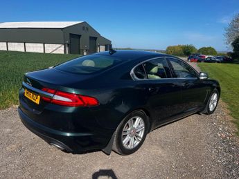 Jaguar XF 2.2d Luxury Saloon 4dr Diesel Auto Euro 5 (s/s) (163 ps)