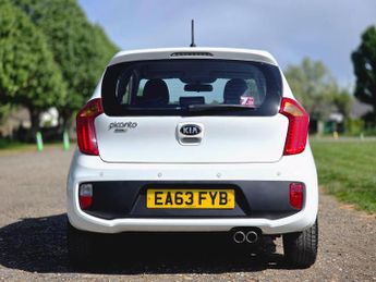 Kia Picanto 1.25 White Auto Euro 5 3dr