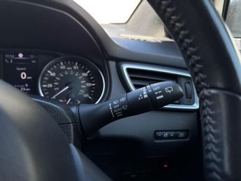 Nissan Qashqai 1.6 dCi Tekna+ XTRON Euro 6 (s/s) 5dr