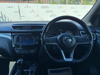 Nissan Qashqai 1.6 dCi Tekna+ XTRON Euro 6 (s/s) 5dr
