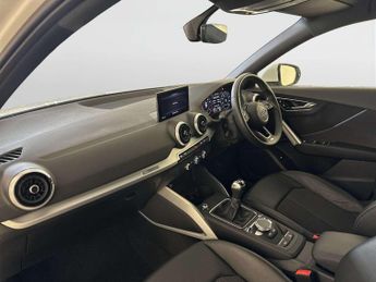 Audi Q2 1.5 TFSI CoD 35 S line SUV 5dr Petrol Manual Euro 6 (s/s) (150 p