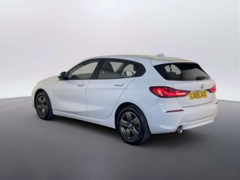 BMW 1 Series 1.5 118i SE Hatchback 5dr Petrol DCT Euro 6 (s/s) (140 ps)