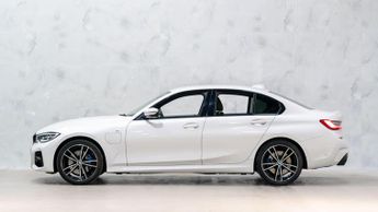BMW 3 Series 2.0 330e 12kWh M Sport Saloon 4dr Petrol Plug-in Hybrid Auto Eur