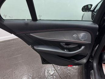 Mercedes-Benz E Class 3.0 E43 V6 AMG (Premium Plus) G-Tronic+ 4MATIC Euro 6 (s/s) 4dr