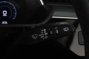 Audi e-tron 50 Technik Auto quattro 5dr 71.2kWh (11kW Charger)