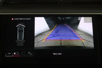 Audi e-tron 50 Technik Auto quattro 5dr 71.2kWh (11kW Charger)