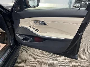 BMW 3 Series 2.0 330i M Sport Auto Euro 6 (s/s) 4dr