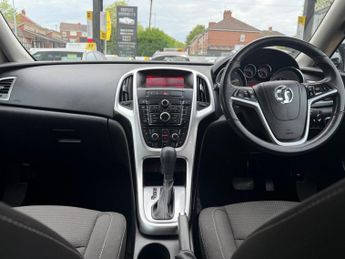 Vauxhall Astra 2.0 CDTi SRi Sports Tourer Auto Euro 5 5dr