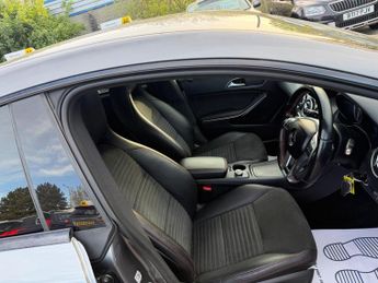 Mercedes-Benz CLA 2.1 CLA220 CDI AMG Sport Coupe 7G-DCT Euro 6 (s/s) 4dr