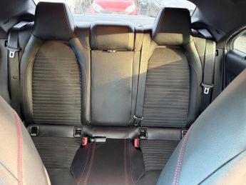 Mercedes-Benz CLA 2.1 CLA220 CDI AMG Sport Coupe 7G-DCT Euro 6 (s/s) 4dr