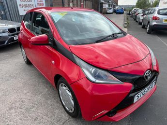 Toyota AYGO 1.0 VVT-i x-play Euro 5 5dr Euro 5