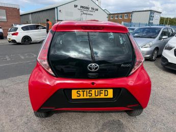 Toyota AYGO 1.0 VVT-i x-play Euro 5 5dr Euro 5