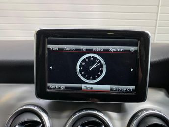 Mercedes-Benz GLA 2.1 GLA220 CDI AMG Line 7G-DCT 4MATIC Euro 6 (s/s) 5dr