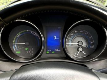 Toyota Auris 1.8 VVT-h GB25 CVT Euro 6 (s/s) 5dr (Safety Sense)