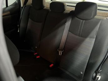 Nissan Leaf 40kWh Acenta Auto 5dr