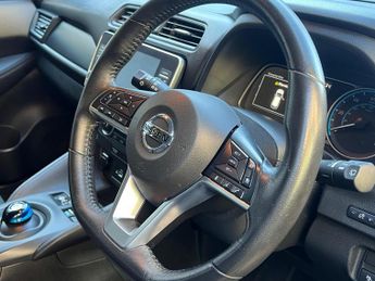 Nissan Leaf 40kWh Acenta Auto 5dr