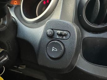 Honda Jazz 1.4 i-VTEC ES i SHIFT Euro 4 5dr