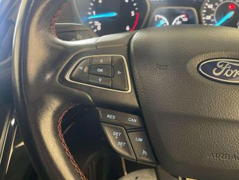 Ford Kuga 2.0 TDCi EcoBlue ST-Line SUV 5dr Diesel Manual Euro 6 (s/s) (150