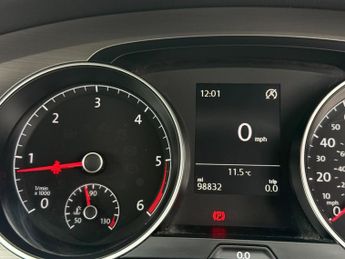 Volkswagen Golf 1.6 TDI BlueMotion Tech Match DSG Euro 5 (s/s) 5dr