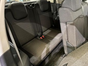Volkswagen Tiguan Allspace 2.0 TDI SE Nav DSG 4Motion Euro 6 (s/s) 5dr