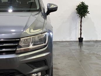Volkswagen Tiguan Allspace 2.0 TDI SE Nav DSG 4Motion Euro 6 (s/s) 5dr