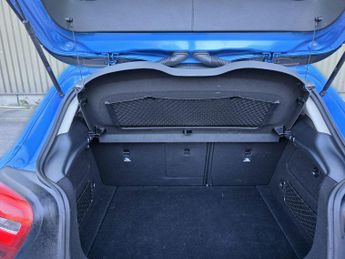 Mercedes-Benz A Class 1.6 A180 SE 7G-DCT Euro 6 (s/s) 5dr