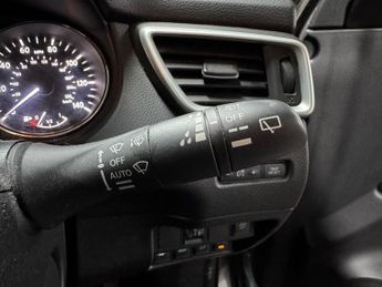 Nissan Qashqai 1.2 DIG-T n-tec XTRON 2WD Euro 5 (s/s) 5dr