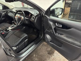 Nissan Qashqai 1.2 DIG-T n-tec XTRON 2WD Euro 5 (s/s) 5dr