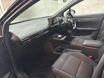 MG MG4 51kWh SE Auto 5dr