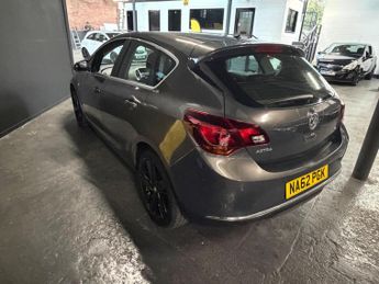 Vauxhall Astra 1.6 16v SRi Euro 5 5dr