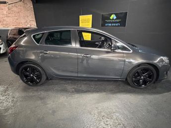 Vauxhall Astra 1.6 16v SRi Euro 5 5dr