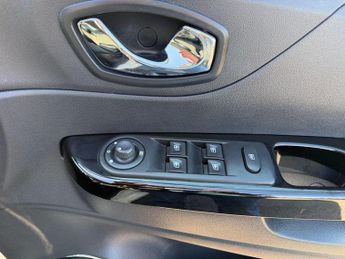 Renault Captur 1.5 dCi ENERGY Dynamique S Nav Auto Euro 6 (s/s) 5dr