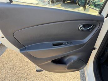 Renault Captur 1.5 dCi ENERGY Dynamique S Nav Auto Euro 6 (s/s) 5dr
