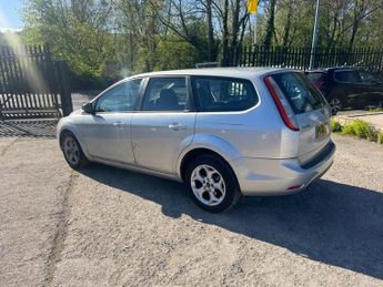 Ford Focus 1.6 TDCi DPF Zetec 5dr