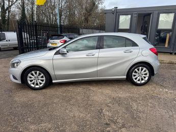 Mercedes-Benz A Class 1.5 A180 CDI SE 7G-DCT Euro 5 (s/s) 5dr