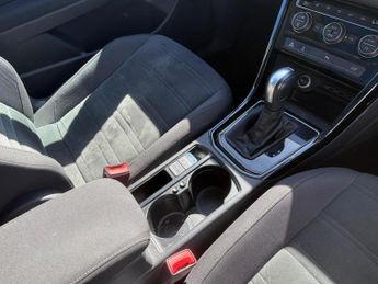 Volkswagen Touran 1.5 TSI EVO SEL DSG Euro 6 (s/s) 5dr