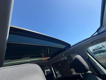 Volkswagen Touran 1.5 TSI EVO SEL DSG Euro 6 (s/s) 5dr