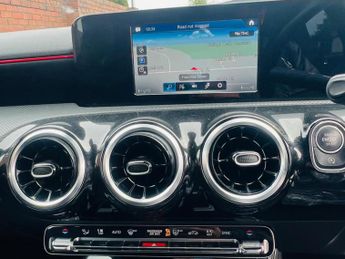 Mercedes-Benz A Class 1.5 A180d AMG Line 7G-DCT Euro 6 (s/s) 5dr