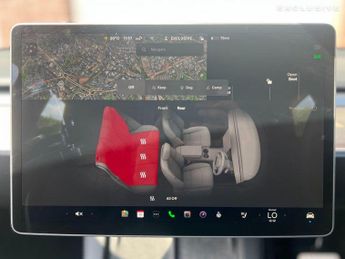 Tesla Model Y (Dual Motor) Performance Auto 4WDE 5dr