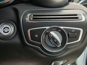 Mercedes-Benz C Class 1.5 C200 MHEV EQ Boost AMG Line (Premium) G-Tronic+ Euro 6 (s/s)