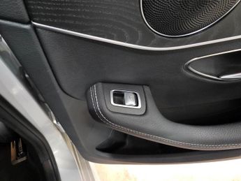 Mercedes-Benz C Class 1.5 C200 MHEV EQ Boost AMG Line (Premium) G-Tronic+ Euro 6 (s/s)