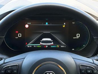 MG MG5 61.1kWh Trophy Long Range Auto 5dr