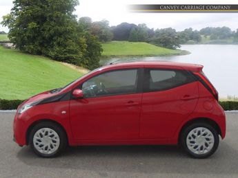 Toyota AYGO 1.0 VVT-i x-play x-shift Euro 6 5dr (Safety Sense)